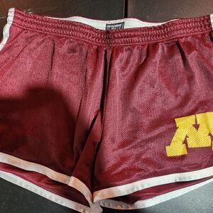 Womens Gopher Shorts Size Medium